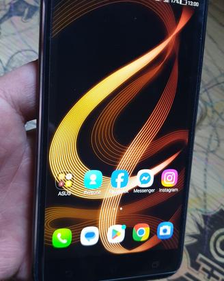 Asus 3  ze520kl giga 4/64 