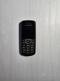 Telefono Samsung con tastiera nero