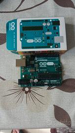 Arduino uno. Come nuovo mai usato.9 disponibili. 