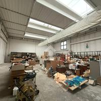 CAPANNONE A SELVAZZANO DENTRO