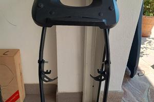 staffe e piastra Givi Monolock