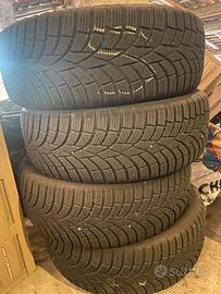 Gomme invernali toyo tire usate