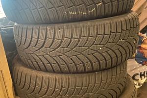 Gomme invernali toyo tire usate