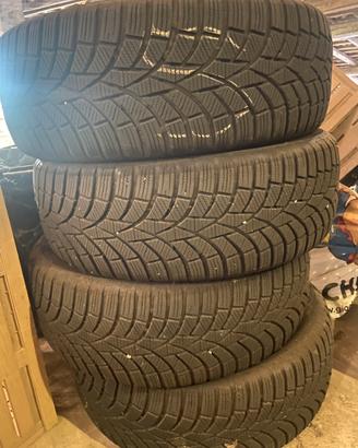 Gomme invernali toyo tire usate