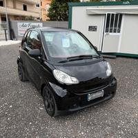 Smart fortwo 1.0 mhd