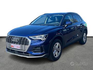 Audi Q3 45 1.4 tfsi e Business s-tronic