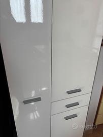 Mobiletto bagno
