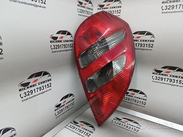 Faro fanale stop posteriore destra dx mercedes cla