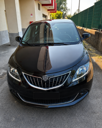 LANCIA Ypsilon 1.0 FireFly 5 porte Hybrid Silver