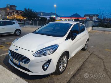 FORD FIESTA 127.000KM 2020
