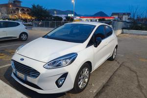 FORD FIESTA 127.000KM 2020