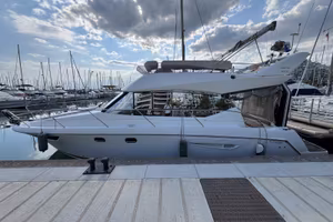Prestige 400 Fly (2014)