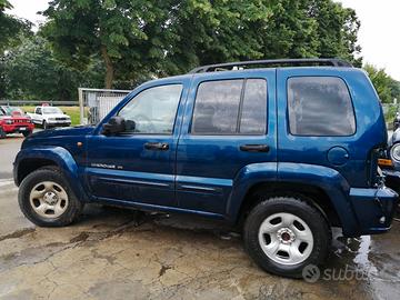 Fiancata sinistra per Jeep Cherokee 2005
