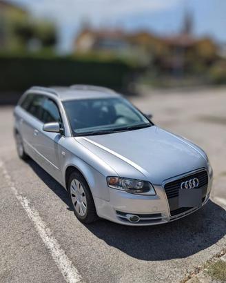 AUDI A4 B7 2.0 TDI 16V 140CV