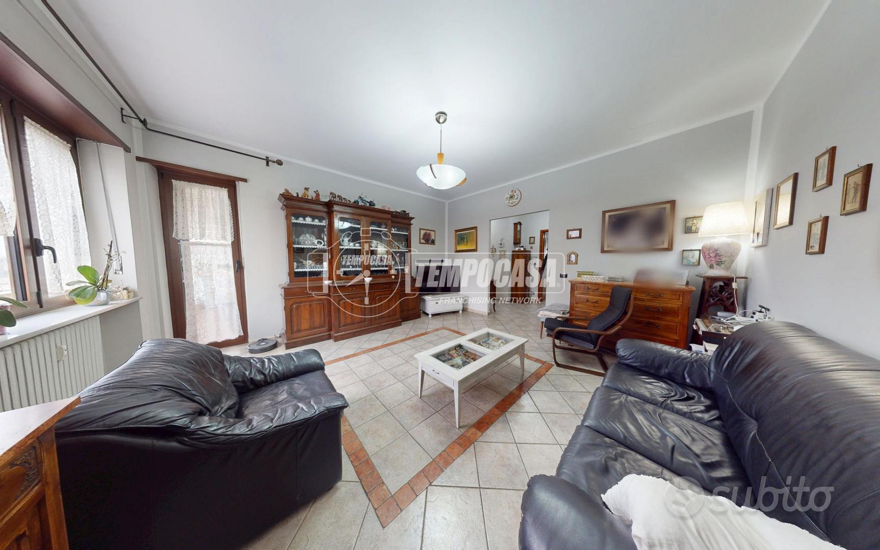 Apartment in Volpiano, Torino - Vista 2