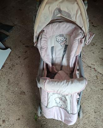 passeggino con coprigambe Brevi per Hello Kitty