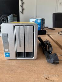 TerraMaster F2-221 (NAS 2 baie, Intel Inside)