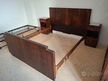 Letto e due comodini del 1930