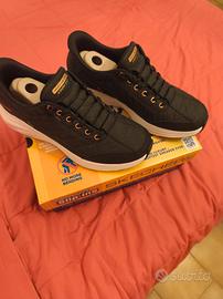 sketchers 