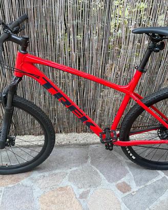 🚵 Trek Marlin 8 – Mountain Bike