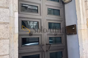 Centro Via Politi ampio bivani per referenziati