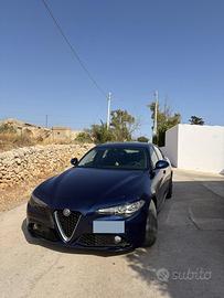 Alfa Romeo Giulia 2.2 Diesel 150 CV