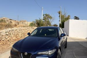 Alfa Romeo Giulia 2.2 Diesel 150 CV