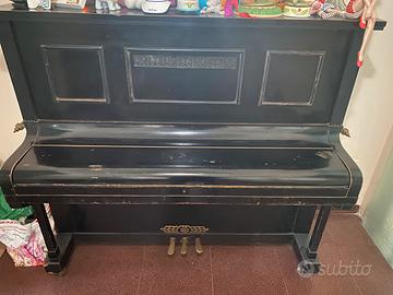 Pianoforte verticale I.C BAER