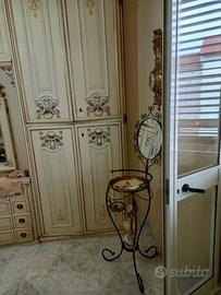 Camere arredate uso transitorio con posto auto