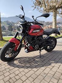Morini 650 STR