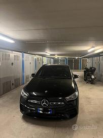 Mercedes Gla 180d amg premium