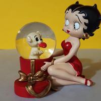 Statuina di Betty Boop con scatola 