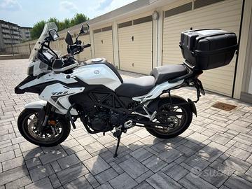 Moto BENELLI TRK 502 anno 2023 con ABS