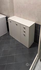 mobile multiuso in legno 