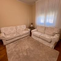 Coppia di divani MADE IN ITALY