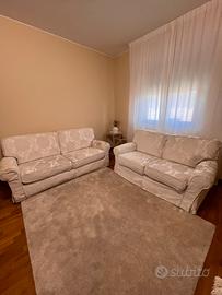Coppia di divani MADE IN ITALY
