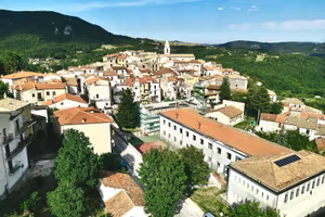 Terreno edificabile residenz. centro 675 mq