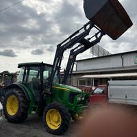 John Deere 5070M