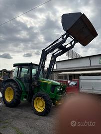John Deere 5070M