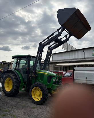 John Deere 5070M
