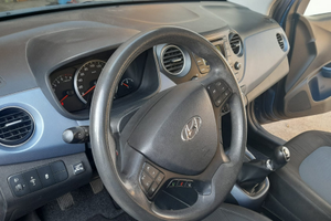 Auto Hyundai i10