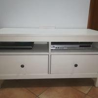 Mobiletto con cassettiera