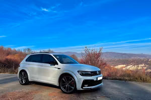 Volkswagen Tiguan VW R LINE UNICO 230CV(NO R/GTI)