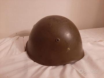 Elmetto M33 anni 70