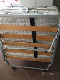 Rete a doghe pieghevole con materasso