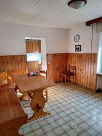 Porzione di testa di casa a schiera