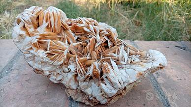 Barite lamellare