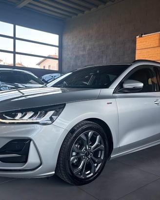 Ford Focus 1.0 EcoBoost Hybrid 125 CV ST-Line Desi