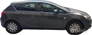 Porte Opel Astra J