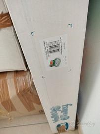 Oggetti per l' infanzia 